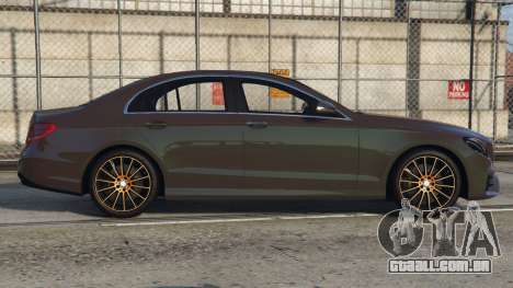 Mercedes-Benz E 400 AMG Line Armadillo